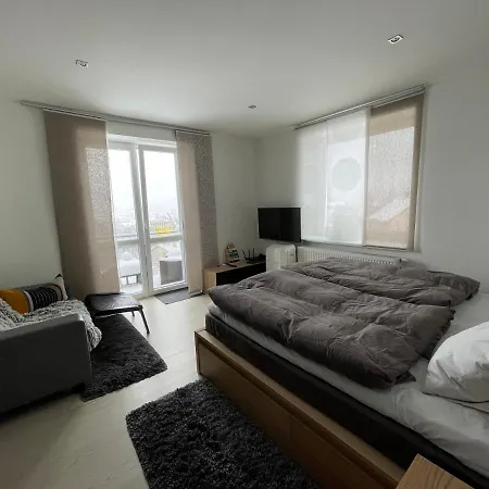 Plně Vybavený Luxusní 1kk S Balkonem, Výhledem * Jablonec nad Nisou