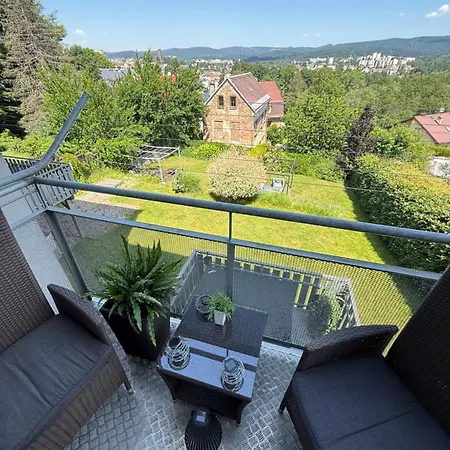Plně Vybavený Krásný 1kk S Balkonem, Výhledem Appartamento